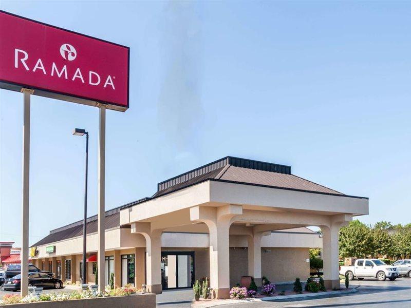 מלון Ramada By Wyndham לבנון מראה חיצוני תמונה