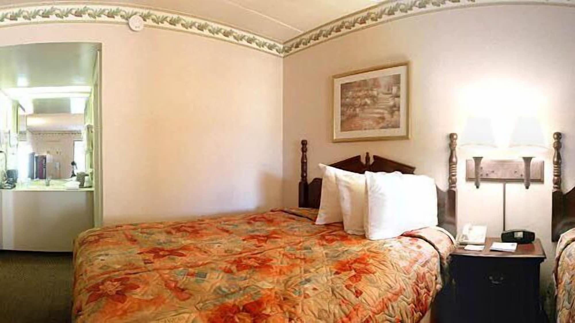 מלון Ramada By Wyndham לבנון מראה חיצוני תמונה