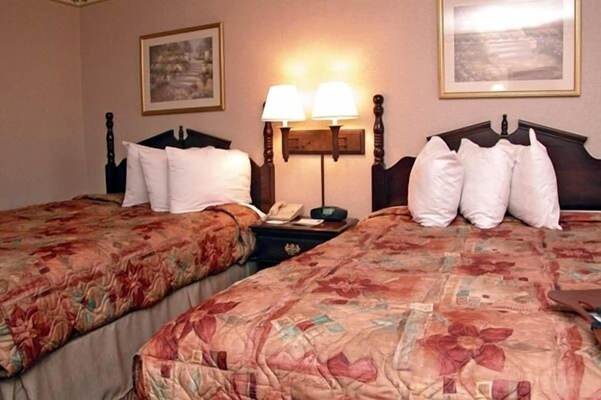מלון Ramada By Wyndham לבנון מראה חיצוני תמונה