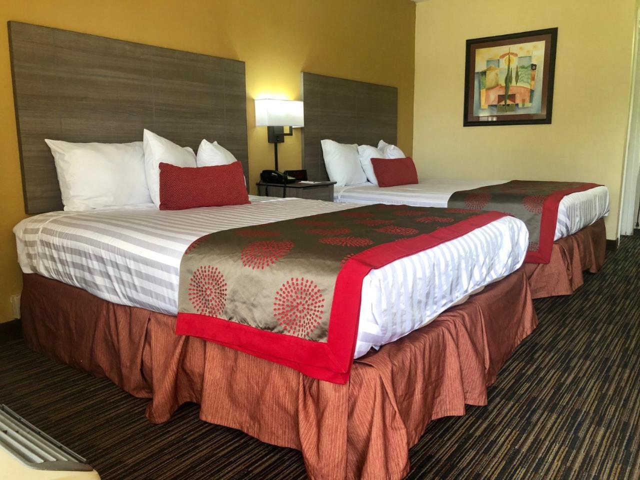 מלון Ramada By Wyndham לבנון מראה חיצוני תמונה